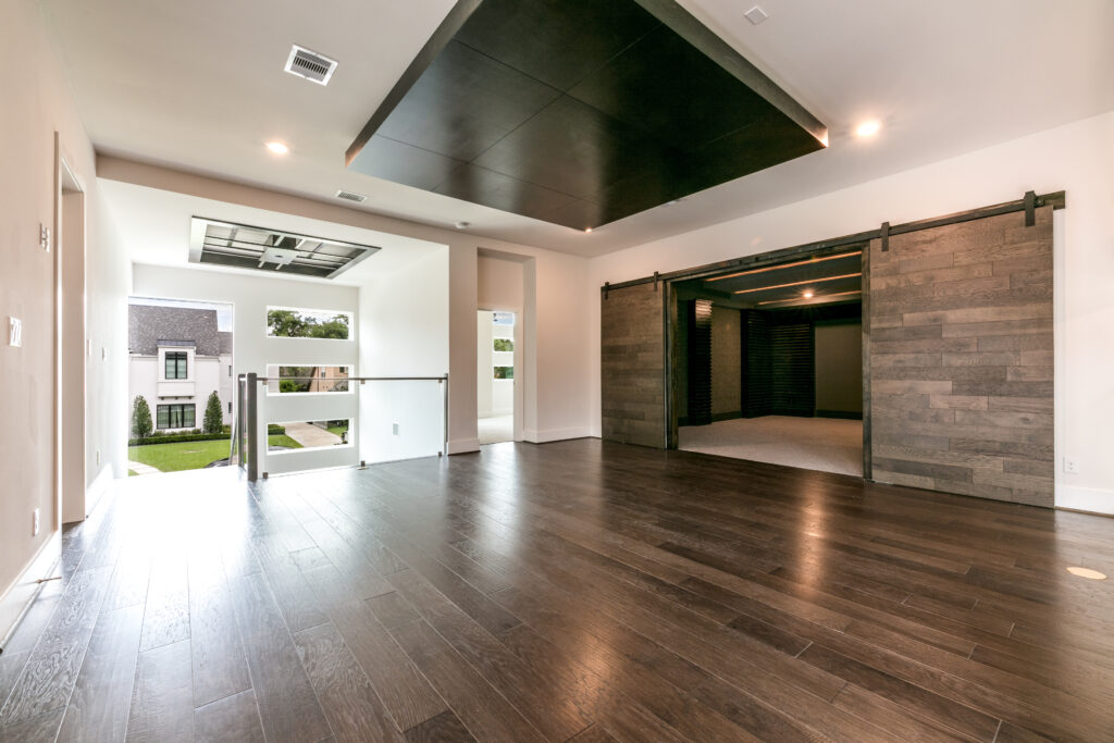 5648 Wickersham - Media and Game Rooms